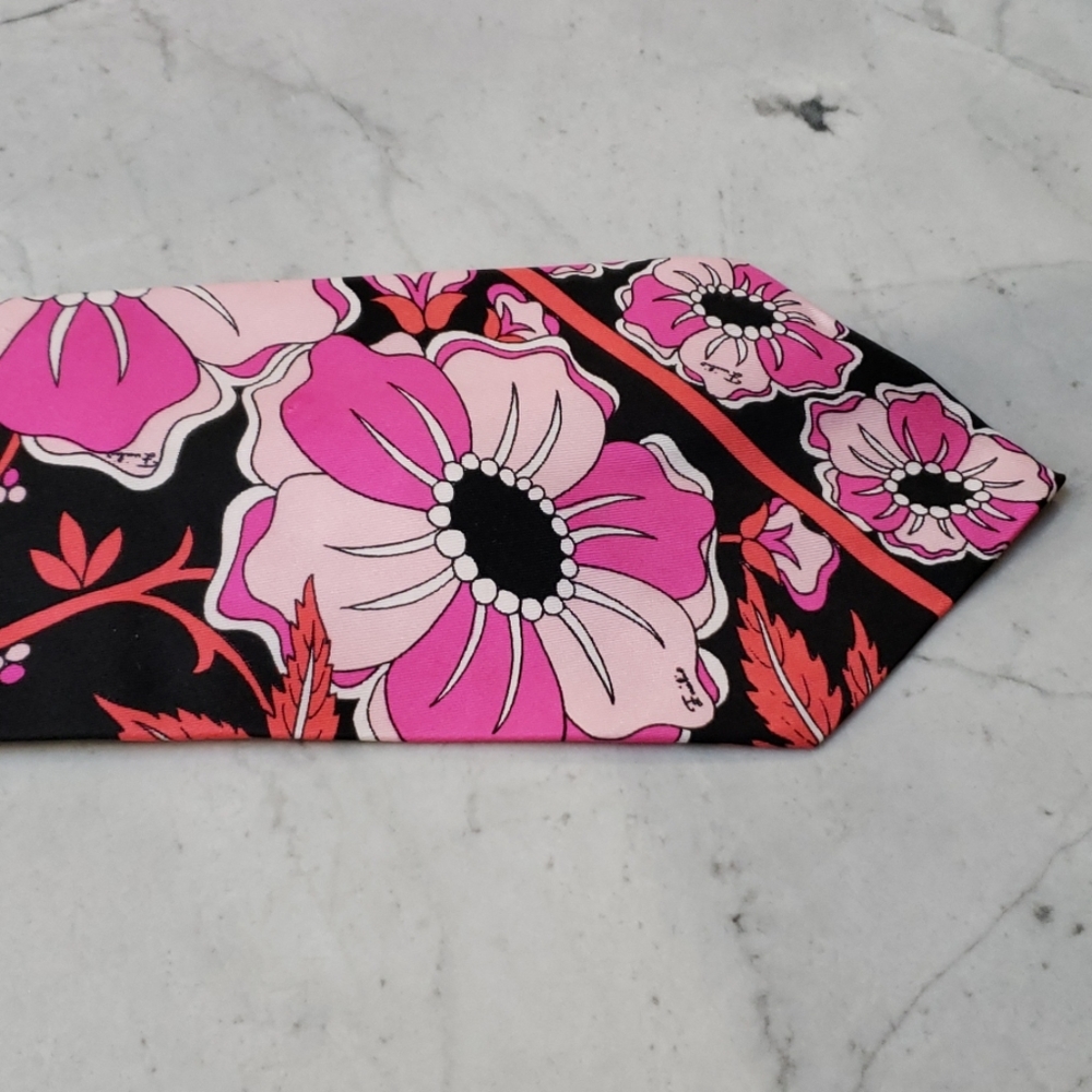 Host Pick ð¥Vintage Emilio Pucci Pink Floral Tie - Picture 5 of 6